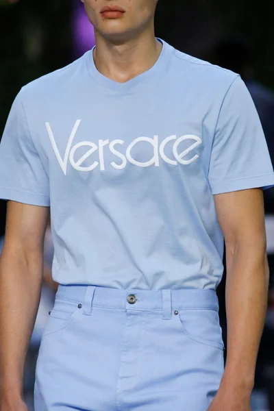 Look 31